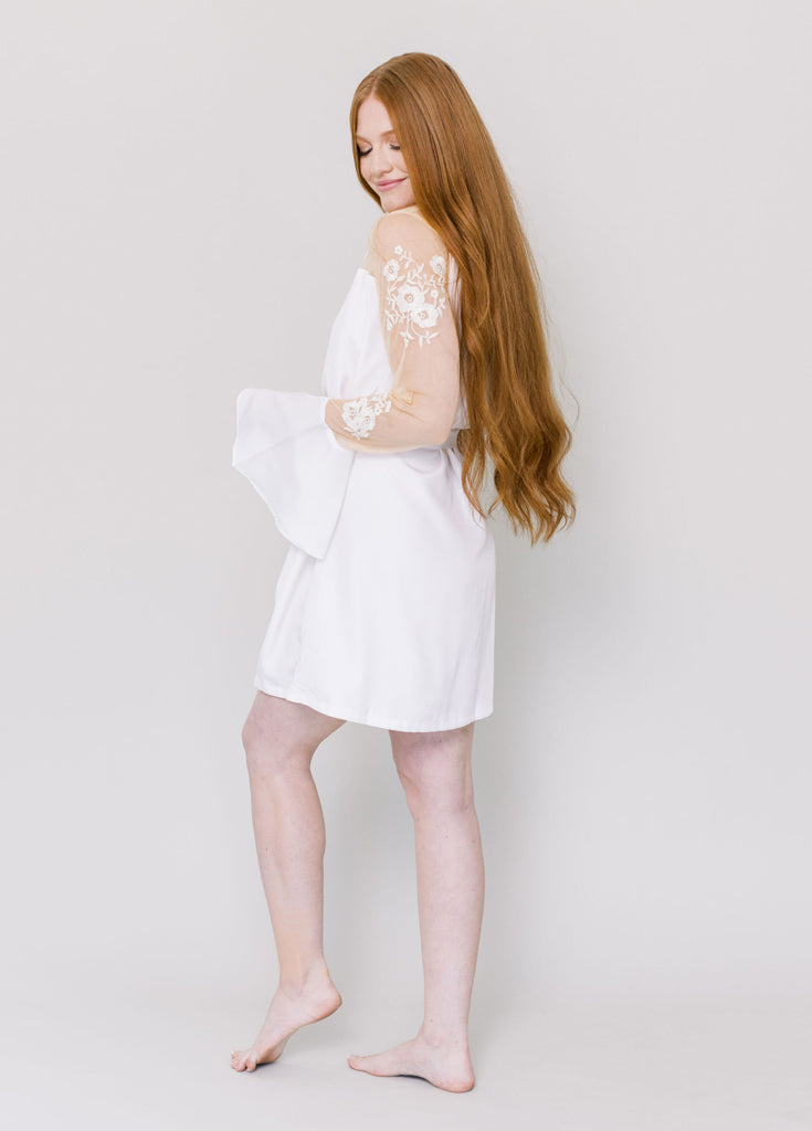 HILDY ROBE- WHITE