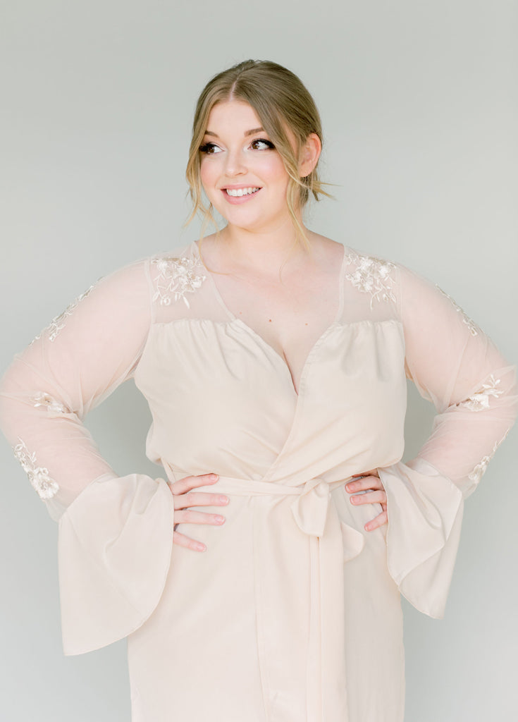 HILDY ROBE- CHAMPAGNE - Robed With Love