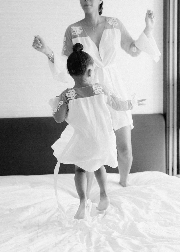 FLOWER GIRL- CHILDREN&#39;S HILDY ROBE- WHITE - Robed With Love